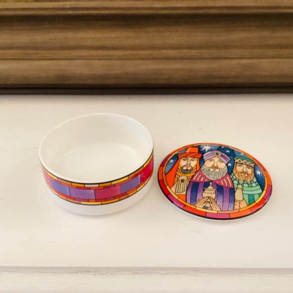 Mikasa Designer Christmas Trinket Box Three Wise Men By Dan Scannell MCM Japan - Picture 4 of 10